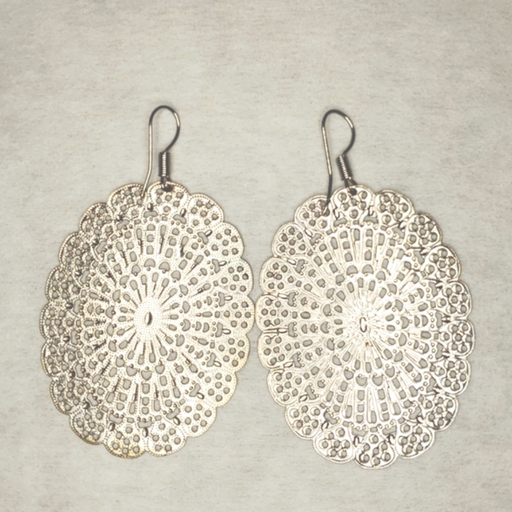 Embroidery Styled Silver Colored Earrings